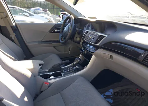2016 Honda Accord Lx z USA, uszkodzony, nr VIN 1HGCR2F31GA201539